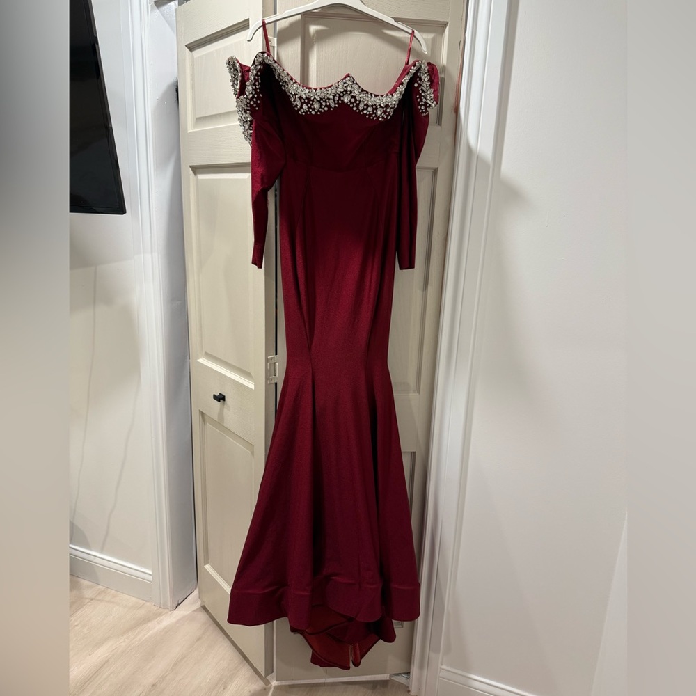 Elegant Red Off-Shoulder Long Sleeve Gown for Brides